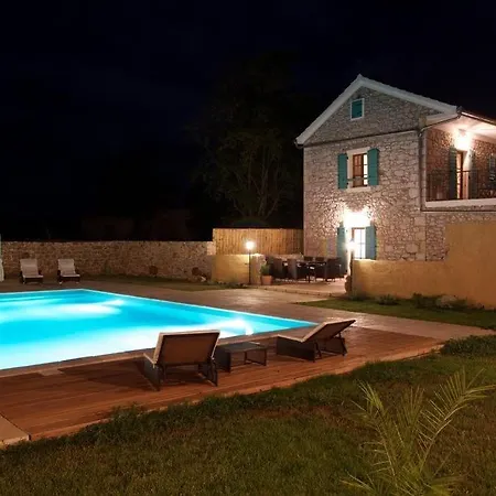 Villa Luxury With A Swimming Pool Gornje Rastane, Biograd - 17837