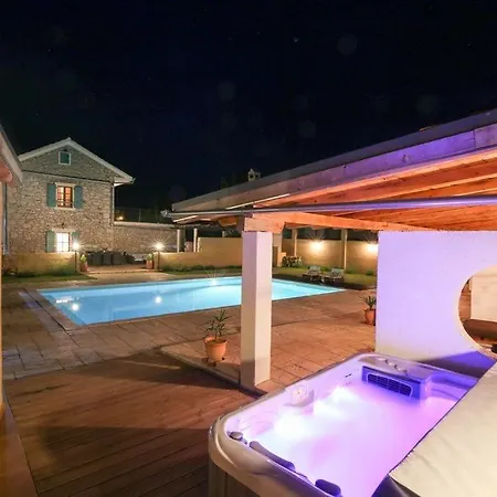 Villa Luxury With A Swimming Pool Gornje Rastane, Biograd - 17837 *
