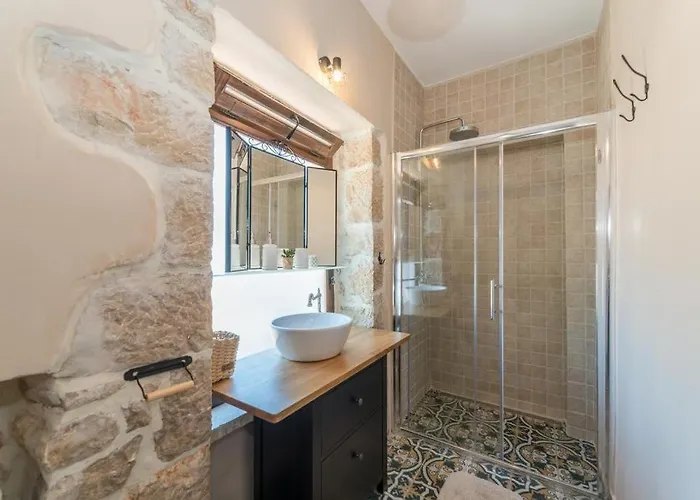 Luxury With A Swimming Pool Gornje Rastane, Biograd - 17837 Вилла