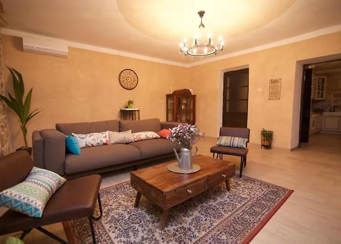 Luxury With A Swimming Pool Gornje Rastane, Biograd - 17837