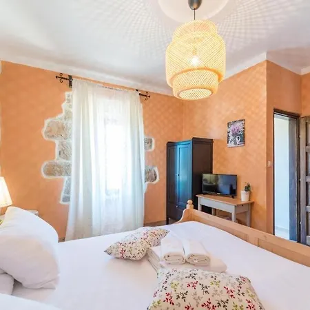 Vila Luxury With A Swimming Pool Gornje Rastane, Biograd - 17837 *