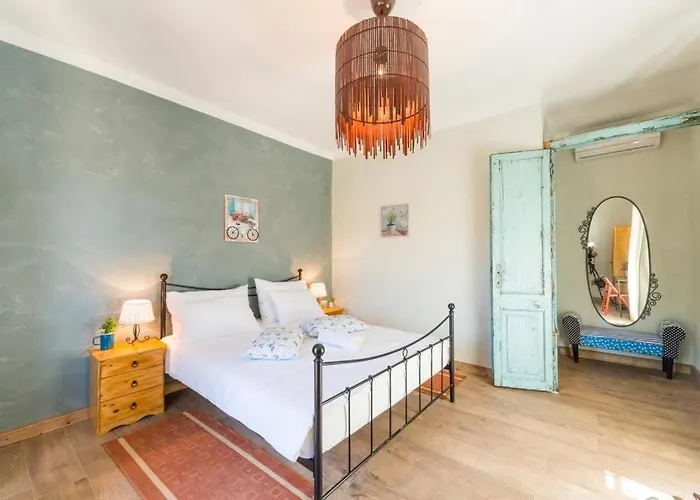 Βίλα Luxury With A Swimming Pool Gornje Rastane, Biograd - 17837 Sveti Filip i Jakov